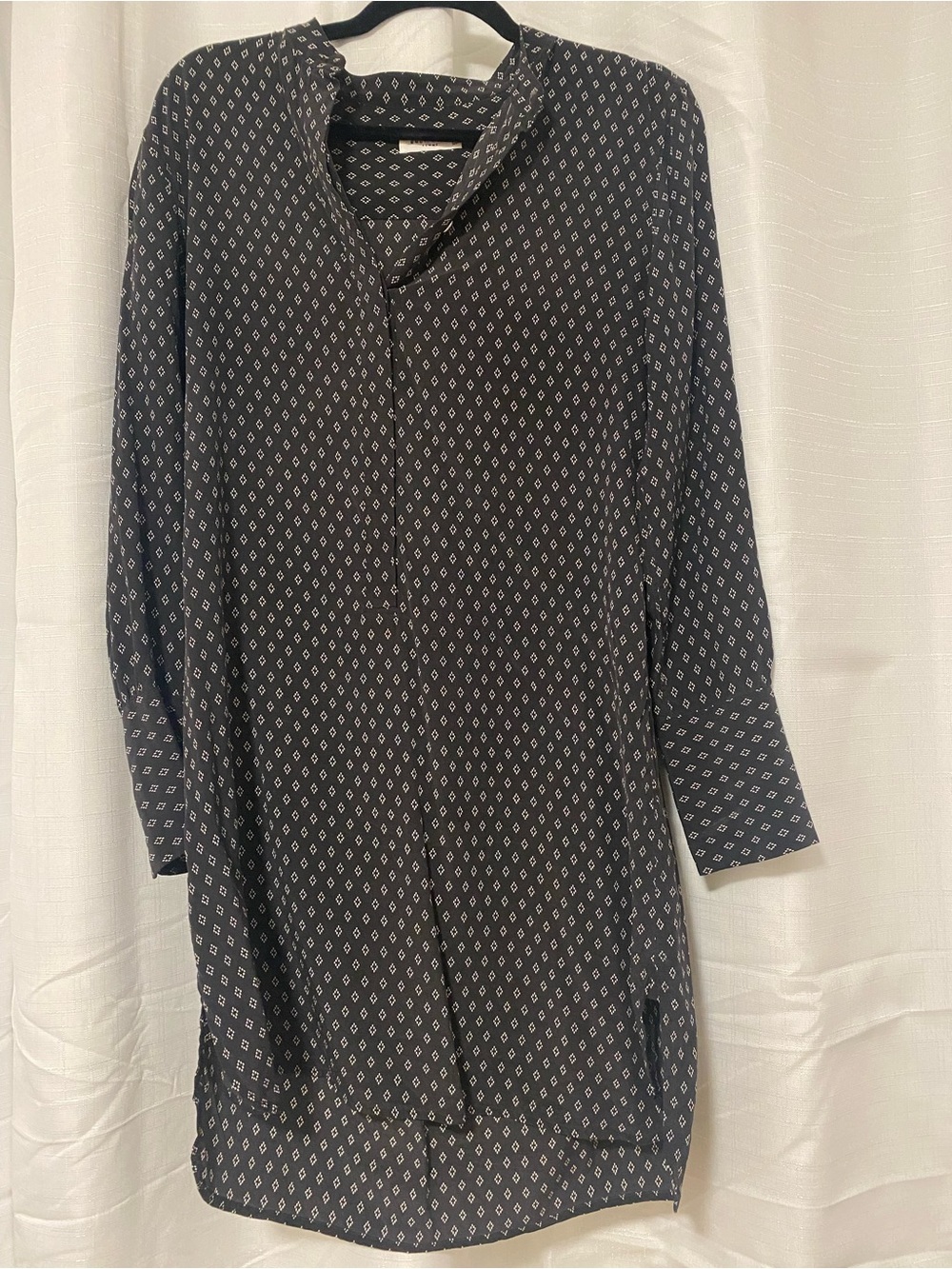 Equipment. Black Diamond Print Long Sleeve Tunic Dress